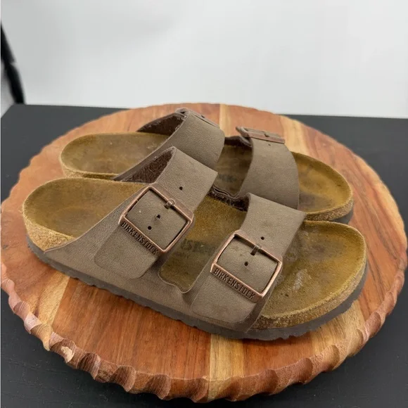 Arizona Birko-Flor Nubuk mocha slide sandals sz 37 US 6 narrow - Picture 1 of 5